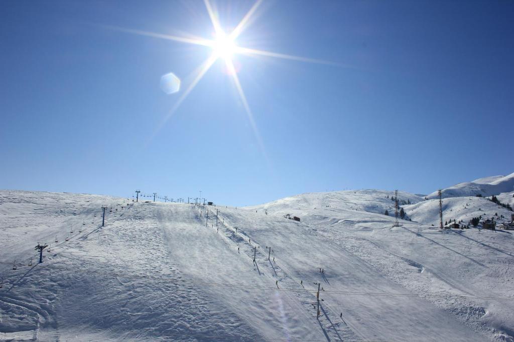 Snow Patrol Lodge Tetowo Zewnętrze zdjęcie